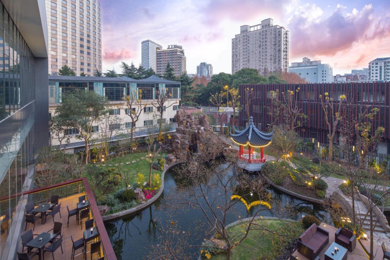 Golden Tulip Shanghai Rainbow Exterior foto